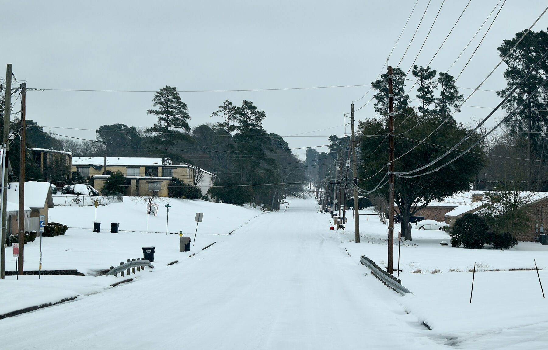 Snowy Eden Drive
